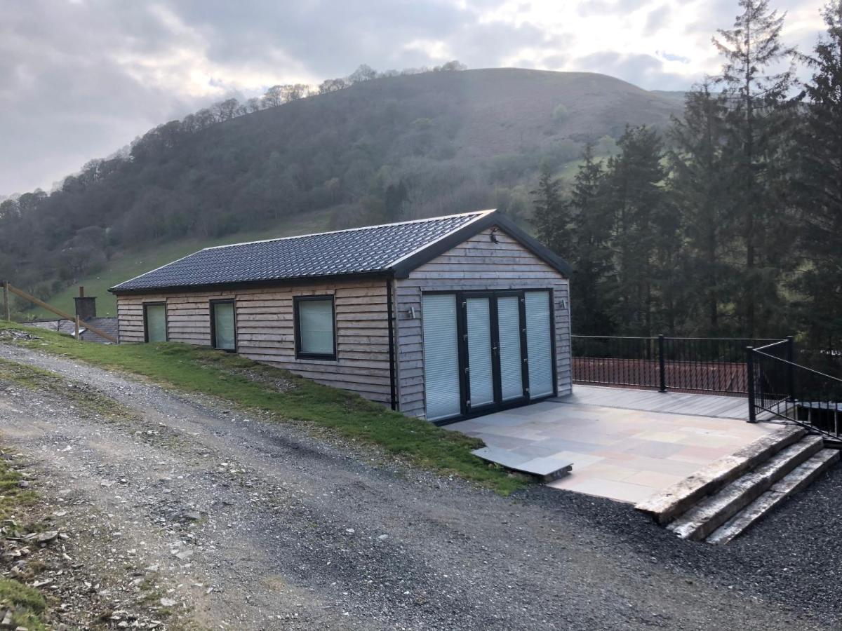 The Lodge Llangollen Exterior foto