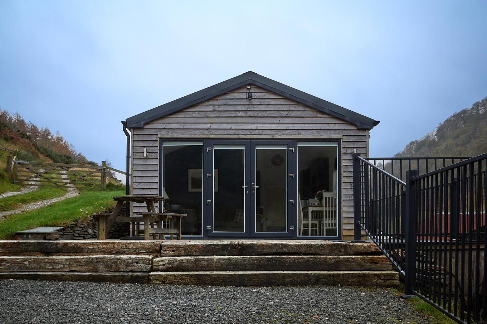 The Lodge Llangollen Exterior foto